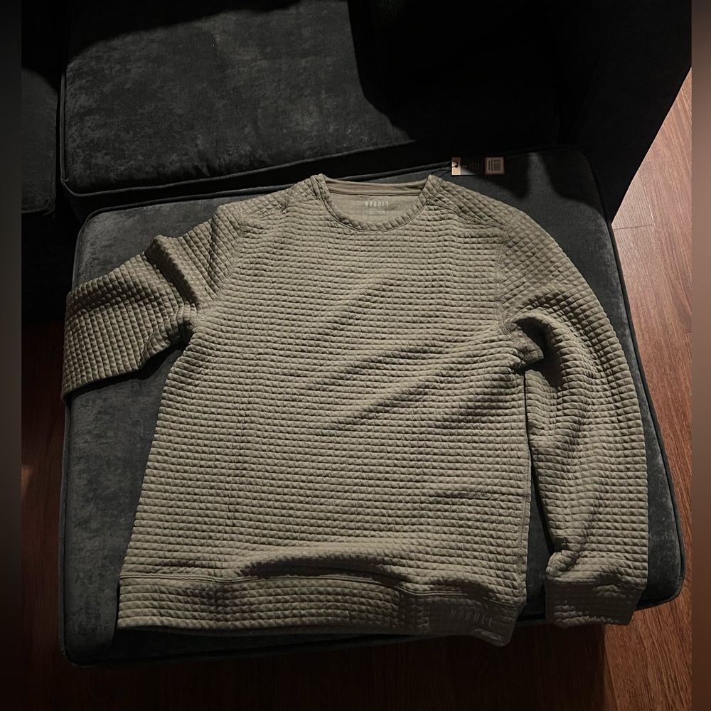 NOBULL Men’s Quilted Crew Pullover New with Tags